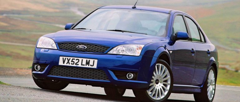 Ford Mondeo ST220
