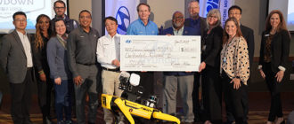 A Hyundai Motor Manufacturing Alabama patrocina o 2023 SCORE Showdown e faz parceria com a Auburn para investir em educação em robótica para o desenvolvimento futuro da força de trabalho