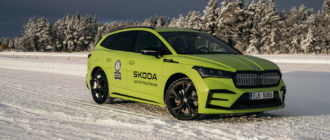 Škoda Enyaq RS iV sets two GUINNESS WORLD RECORDS™ titles with 7.351 km ice drift